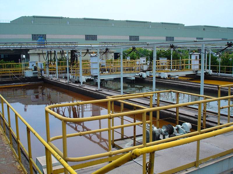 一體化污水處理設備的舉足輕重特色有六種: 一體化污水處理設備的舉足輕重特色有六種: